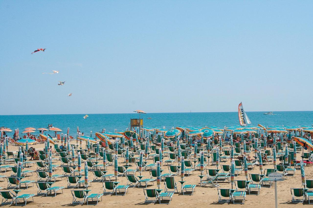 Tivoli Appartement Bibione Buitenkant foto